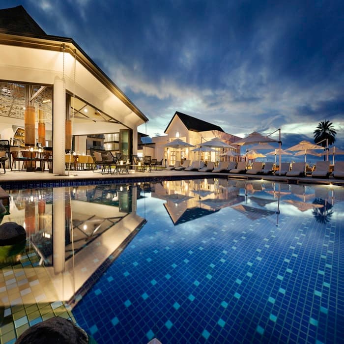 Luxury Las Vegas pool party